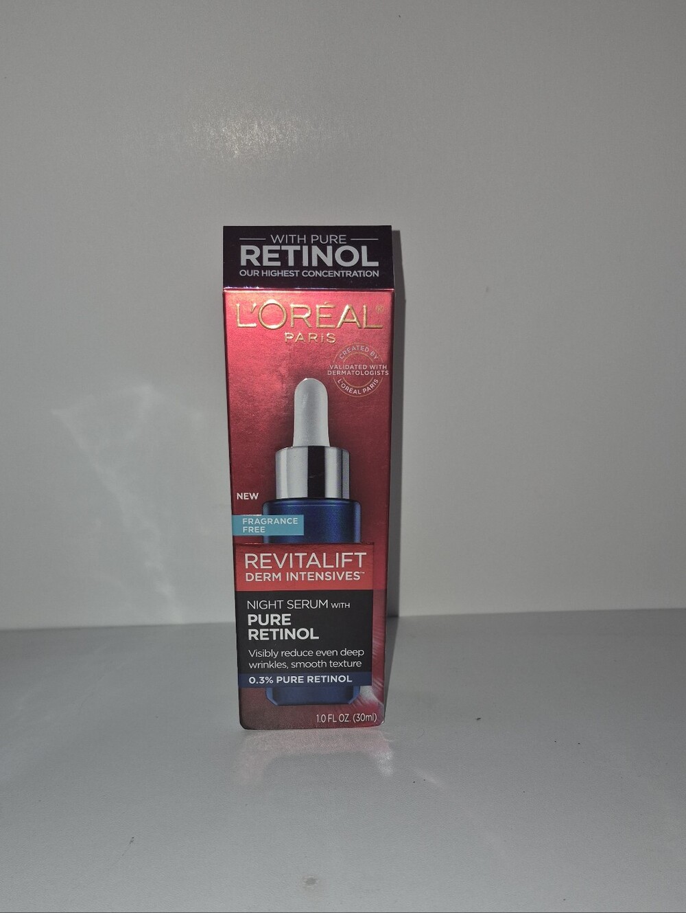Loreal Revitalift Derm Intensives Night Serum with Pure Retinol - Red